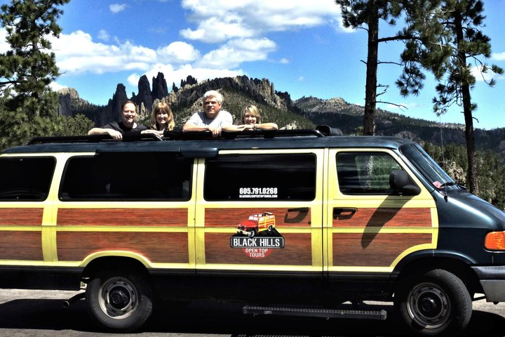 Convertible-Top Private Tour Mt Rushmore/Crazy Horse/Custer Park - Photo 1 of 25